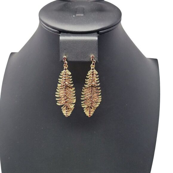 Gold Tone Articulated Maroon Rhinestone Dangle Feather Earrings Pierced Long - Picture 11 of 11